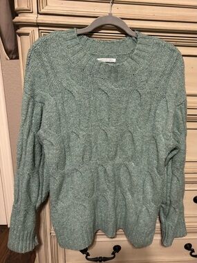 American Eagle Outfitters Mint Cable Knit Crewneck Sweater